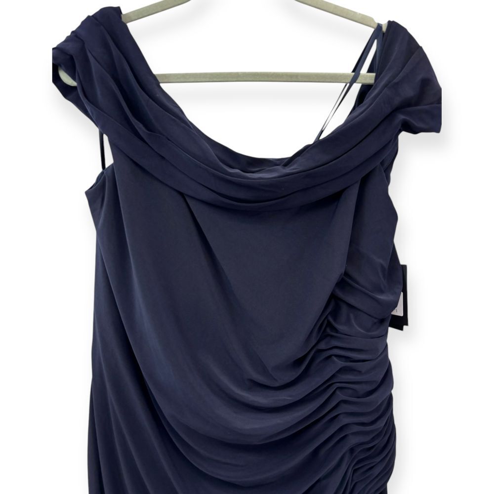 Mac Duggal Ieena NEW Navy Foldover Off-the-Shoulder Slit Jersey Gown - Size 16 - Picture 8 of 15